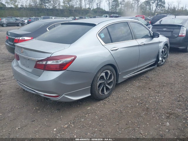 45055332 :رقم المزاد ، 1HGCR2F56HA010251 vin ، 2017 Honda Accord Sport مزاد بيع