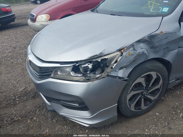 45055332 :رقم المزاد ، 1HGCR2F56HA010251 vin ، 2017 Honda Accord Sport مزاد بيع