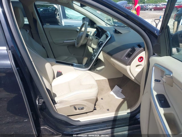 Aukcja sprzedaży 2010 Volvo Xc60 T6/t6 R-design, vin: YV4992DZ0A2084938, numer aukcji: 45055334