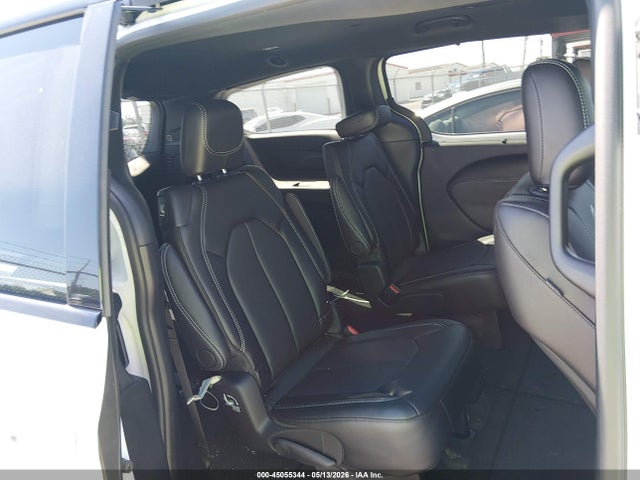 Продаж на аукціоні авто 2024 Chrysler Pacifica Touring L, vin: 2C4RC1BG5RR114108, номер лоту: 45055344