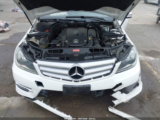Aukcja sprzedaży 2013 Mercedes-benz C 250 Sport, vin: WDDGF4HB6DA869329, numer aukcji: 45055351