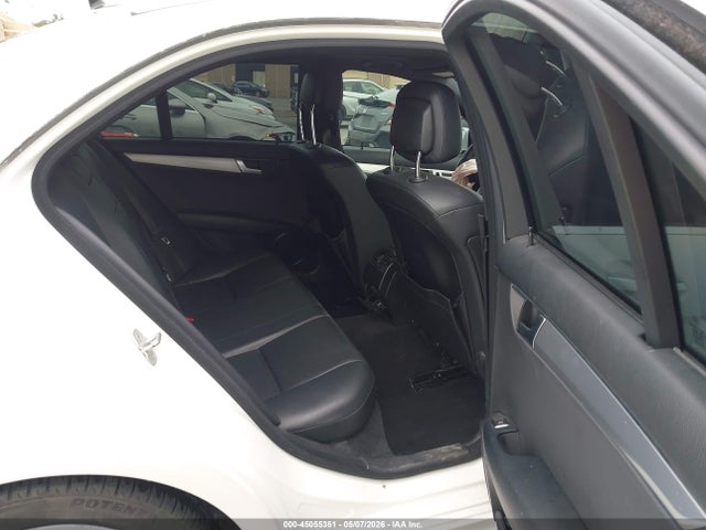 Aukcja sprzedaży 2013 Mercedes-benz C 250 Sport, vin: WDDGF4HB6DA869329, numer aukcji: 45055351