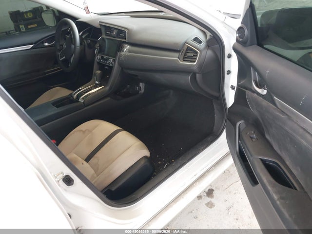 45055365 :رقم المزاد ، 2HGFC2F7XHH525576 vin ، 2017 Honda Civic Ex مزاد بيع