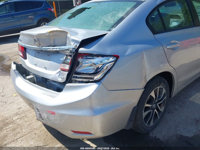 45055368 :رقم المزاد ، 19XFB2F83FE044555 vin ، 2015 Honda Civic Ex مزاد بيع