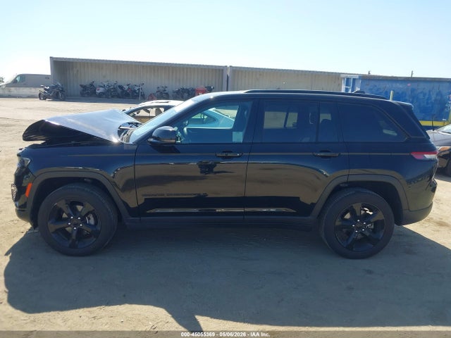 1C4RJHAG6PC661345 Jeep Grand Cherokee Altitude 4x4