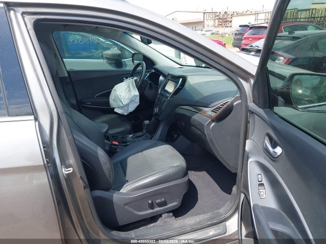 Продажа на аукционе авто 2017 Hyundai Santa Fe Sport 2.0t Ultimate, vin: 5NMZW4LA4HH043950, номер лота: 45055383