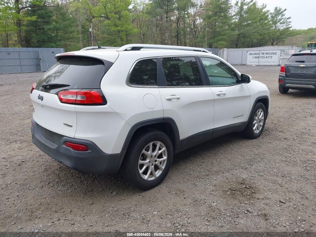 Продаж на аукціоні авто 2015 Jeep Cherokee Latitude, vin: 1C4PJMCB6FW744305, номер лоту: 45055402