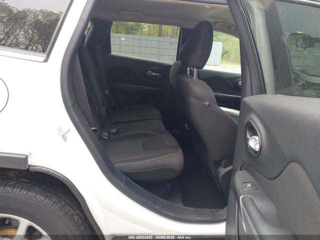 Продаж на аукціоні авто 2015 Jeep Cherokee Latitude, vin: 1C4PJMCB6FW744305, номер лоту: 45055402