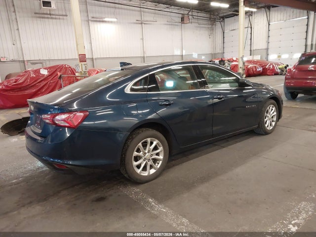 1G1ZD5ST2MF018270 Chevrolet Malibu Fwd Lt