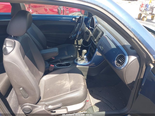 45055470 :رقم المزاد ، 3VWJD7AT5KM706520 vin ، 2019 Volkswagen Beetle 2.0t Se مزاد بيع