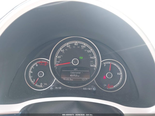 45055470 :رقم المزاد ، 3VWJD7AT5KM706520 vin ، 2019 Volkswagen Beetle 2.0t Se مزاد بيع