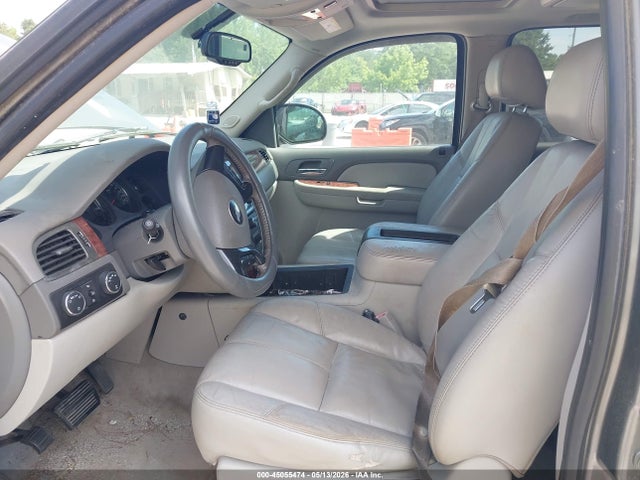 2007 Chevrolet Tahoe Lt მანქანა იყიდება აუქციონზე, vin: 1GNFK130X7R275894, აუქციონის ნომერი: 45055474