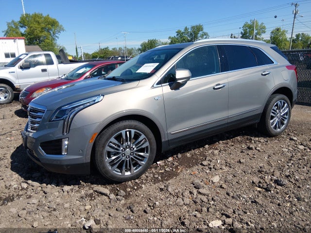 45055490 :رقم المزاد ، 1GYKNERS7HZ311809 vin ، 2017 Cadillac Xt5 Premium Luxury مزاد بيع