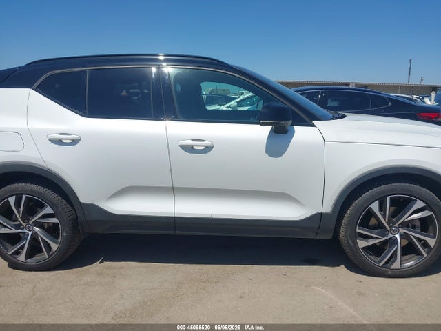 YV4AC2HM9L2284586 Volvo Xc40 T4 R-design