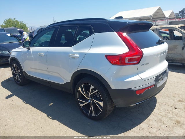 YV4AC2HM9L2284586 Volvo Xc40 T4 R-design