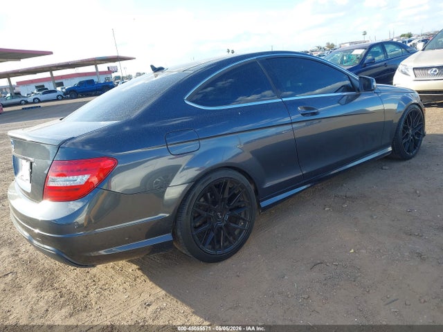 Продаж на аукціоні авто 2014 Mercedes-benz C 250, vin: WDDGJ4HB1EG268682, номер лоту: 45055571
