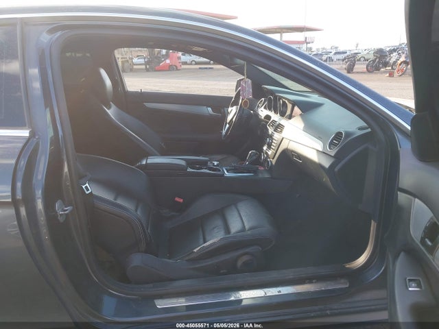 Продаж на аукціоні авто 2014 Mercedes-benz C 250, vin: WDDGJ4HB1EG268682, номер лоту: 45055571
