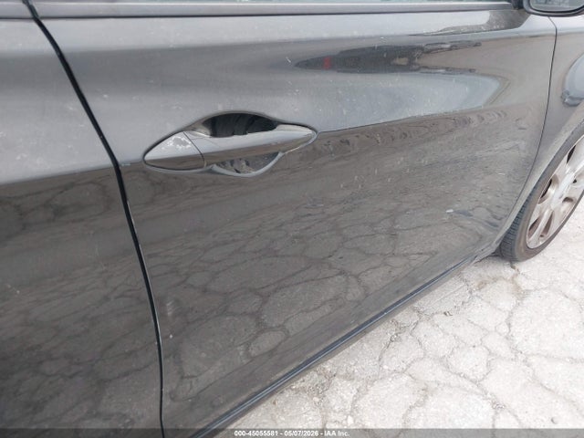 2011 Hyundai Elantra Limited მანქანა იყიდება აუქციონზე, vin: 5NPDH4AE4BH075589, აუქციონის ნომერი: 45055581