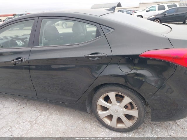 2011 Hyundai Elantra Limited მანქანა იყიდება აუქციონზე, vin: 5NPDH4AE4BH075589, აუქციონის ნომერი: 45055581