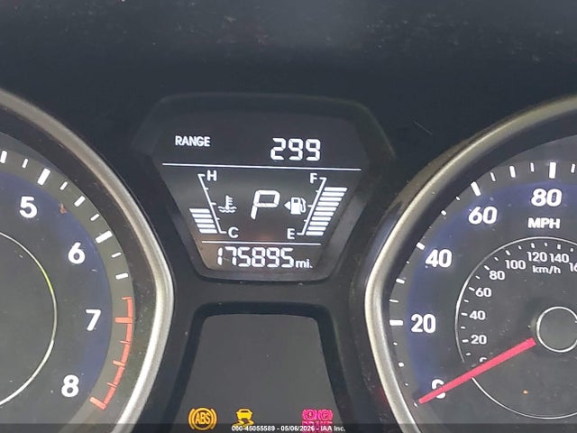 Продажа на аукционе авто 2016 Hyundai Elantra Se, vin: 5NPDH4AE7GH677216, номер лота: 45055589