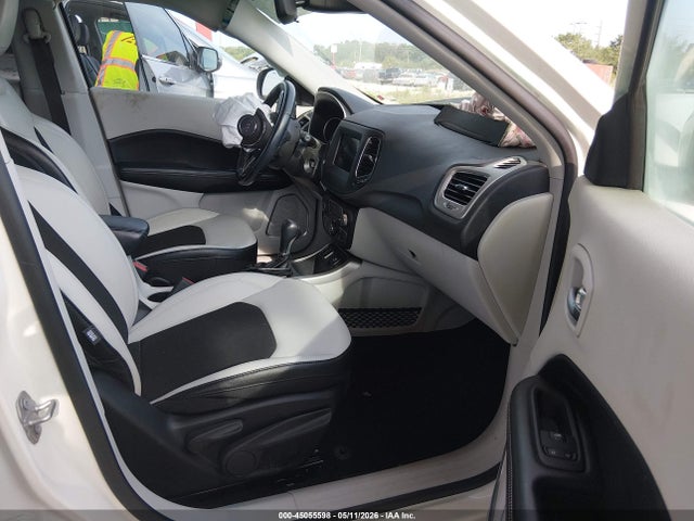 45055598 :رقم المزاد ، 3C4NJCBB3LT257907 vin ، 2020 Jeep Compass Latitude Fwd مزاد بيع