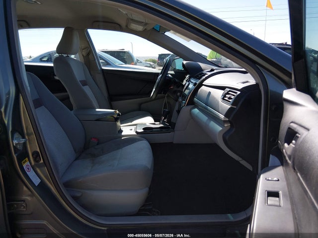 45055606 :رقم المزاد ، 4T4BF1FK9CR169888 vin ، 2012 Toyota Camry Le مزاد بيع