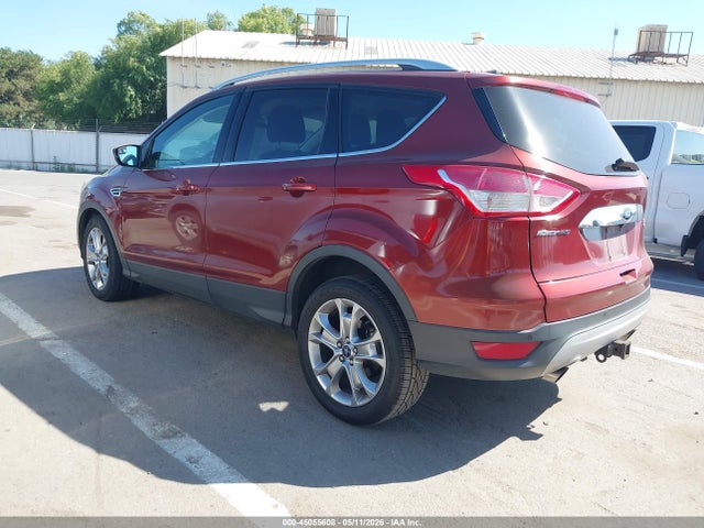 1FMCU0J93EUB85056 Ford Escape Titanium