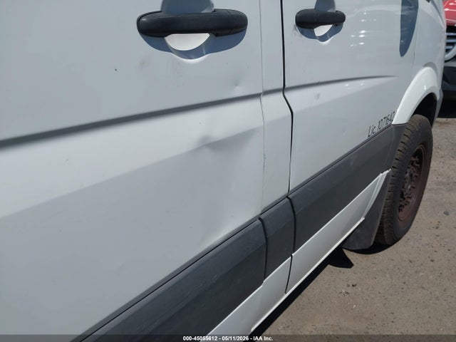 45055612 :رقم المزاد ، WD3PE7CD6HP553286 vin ، 2017 Mercedes-benz Sprinter 2500 Standard Roof V6 مزاد بيع