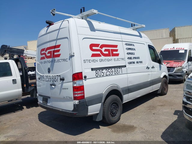 45055612 :رقم المزاد ، WD3PE7CD6HP553286 vin ، 2017 Mercedes-benz Sprinter 2500 Standard Roof V6 مزاد بيع