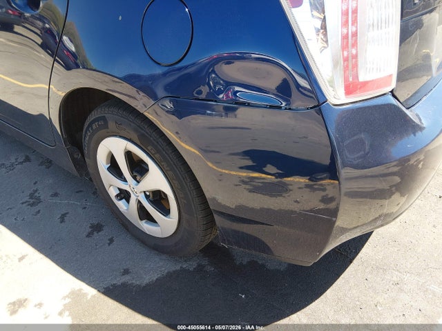 Продаж на аукціоні авто 2015 Toyota Prius Three, vin: JTDKN3DU3F1966340, номер лоту: 45055614