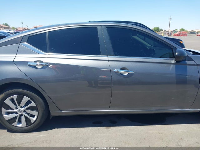 1N4BL4BV8SN330223 Nissan Altima S Fwd