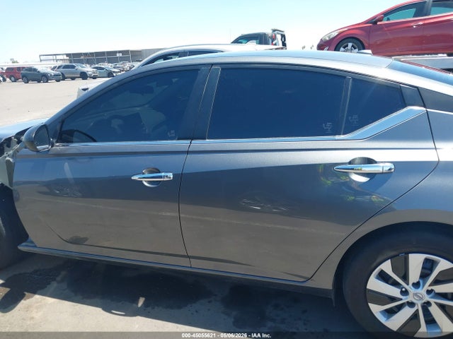 1N4BL4BV8SN330223 Nissan Altima S Fwd