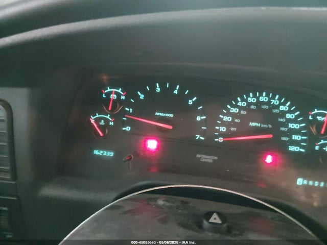 45055663 :رقم المزاد ، 1B4HS38N82F180047 vin ، 2002 Dodge Durango Sport مزاد بيع