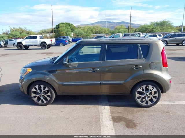 Продаж на аукціоні авто 2013 Kia Soul !, vin: KNDJT2A6XD7581093, номер лоту: 45055670