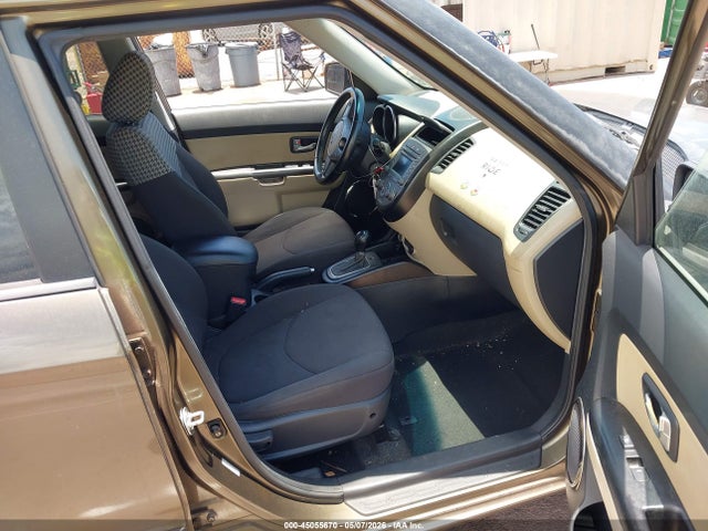Продаж на аукціоні авто 2013 Kia Soul !, vin: KNDJT2A6XD7581093, номер лоту: 45055670