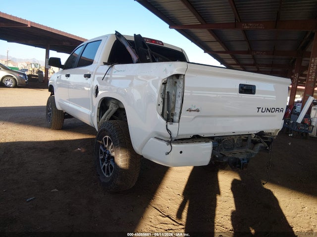 5TFAY5F11KX780255 Toyota Tundra 1794 5.7l V8