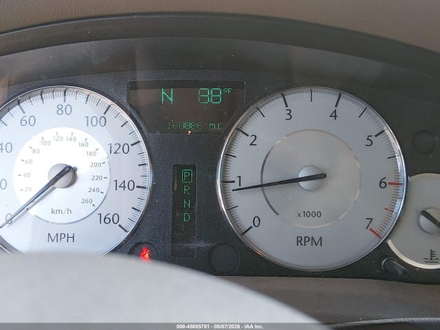 2008 Chrysler 300c Hemi მანქანა იყიდება აუქციონზე, vin: 2C3LA63H38H282922, აუქციონის ნომერი: 45055701