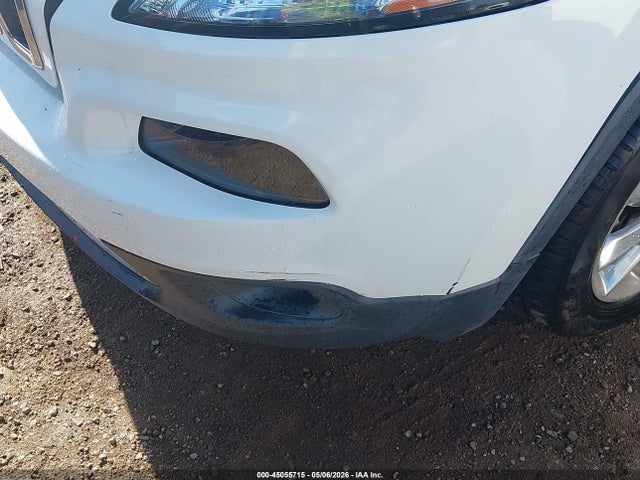 1C4PJLDB2HW518077 Jeep Cherokee Limited Fwd