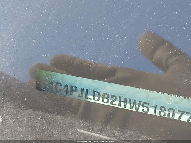 1C4PJLDB2HW518077 Jeep Cherokee Limited Fwd