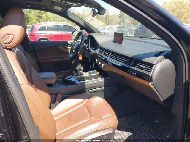 45055719 :رقم المزاد ، WA1LHAF70HD040366 vin ، 2017 Audi Q7 2.0t Premium مزاد بيع