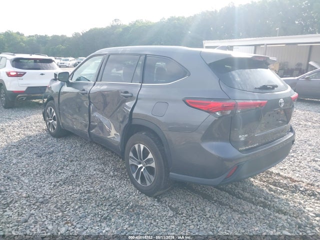 Продаж на аукціоні авто 2022 Toyota Highlander Xle, vin: 5TDGZRAH1NS112274, номер лоту: 45055752