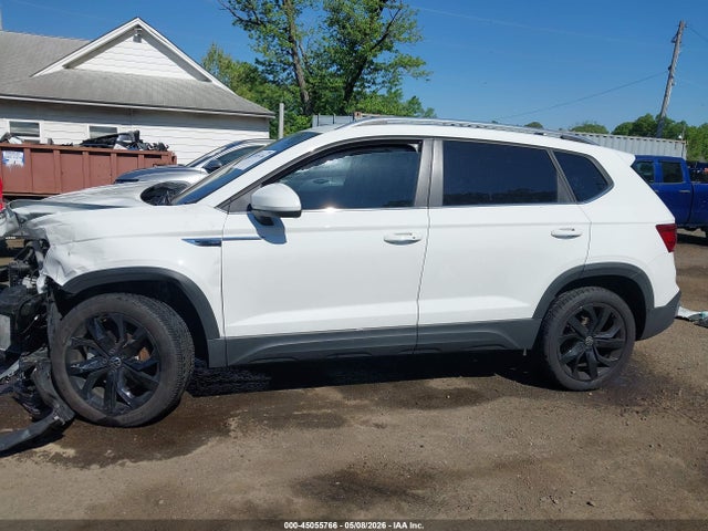 Продаж на аукціоні авто 2024 Volkswagen Taos 1.5t Se, vin: 3VVEX7B26RM010276, номер лоту: 45055766