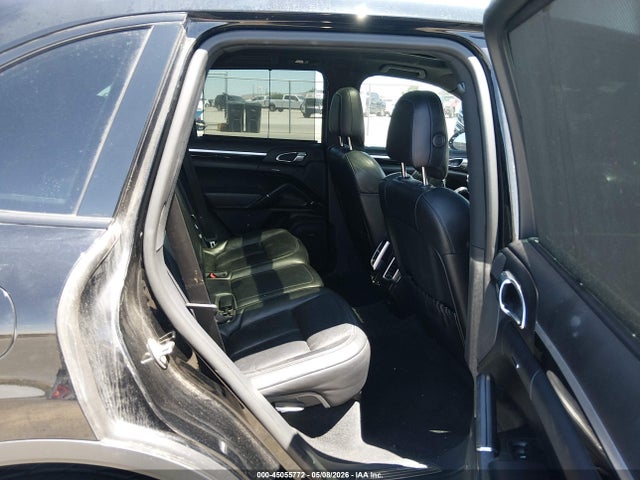 Porsche CAYENNE S 2017 WP1AB2A24HLA52959 Image 8