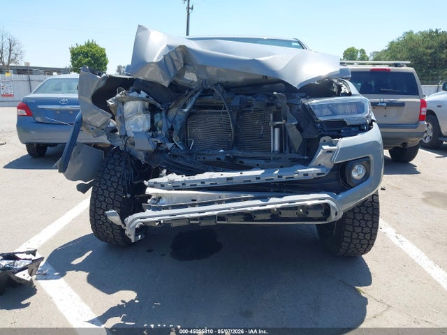45055810 :رقم المزاد ، 3TMDZ5BNXMM114717 vin ، 2021 Toyota Tacoma Trd Off-road مزاد بيع