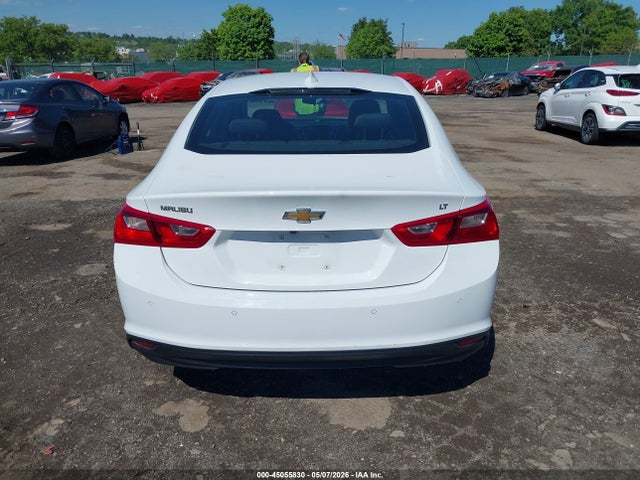 1G1ZD5ST8RF112788 Chevrolet Malibu Fwd 1lt