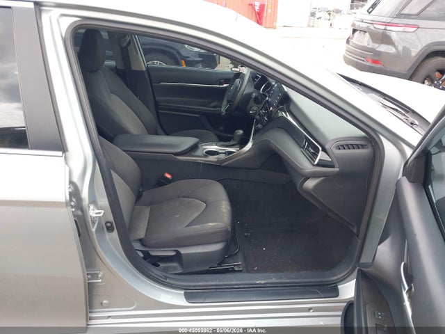 2023 Toyota Camry Le მანქანა იყიდება აუქციონზე, vin: 4T1C11AK7PU162044, აუქციონის ნომერი: 45055862