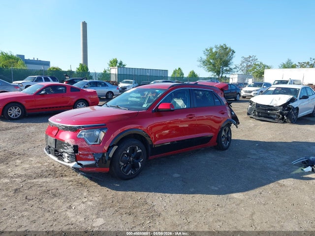KIA Niro Ev Wind 2023 KNDCR3L10P5050645 Image 2