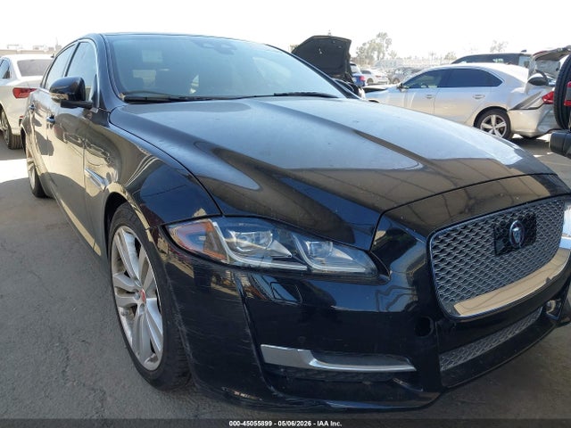 45055899 :رقم المزاد ، SAJWA2G73J8W13398 vin ، 2018 Jaguar Xj مزاد بيع
