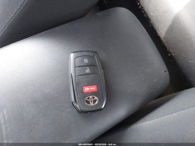Toyota Prius Le 2023 JTDACAAU9P3004527 Image 11