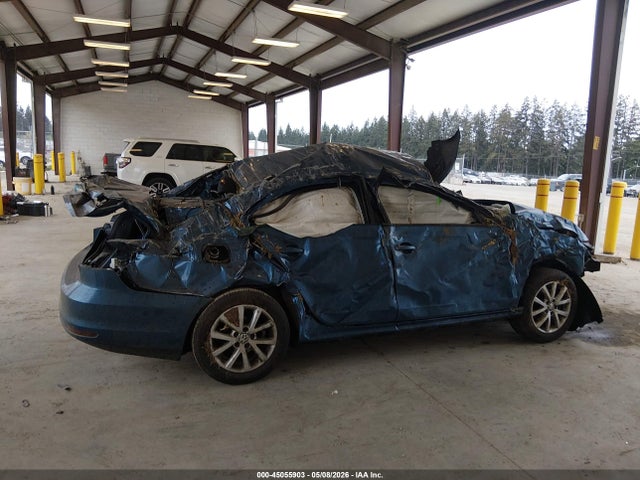 Продажа на аукционе авто 2015 Volkswagen Jetta 1.8t Se, vin: 3VWD17AJ2FM246338, номер лота: 45055903